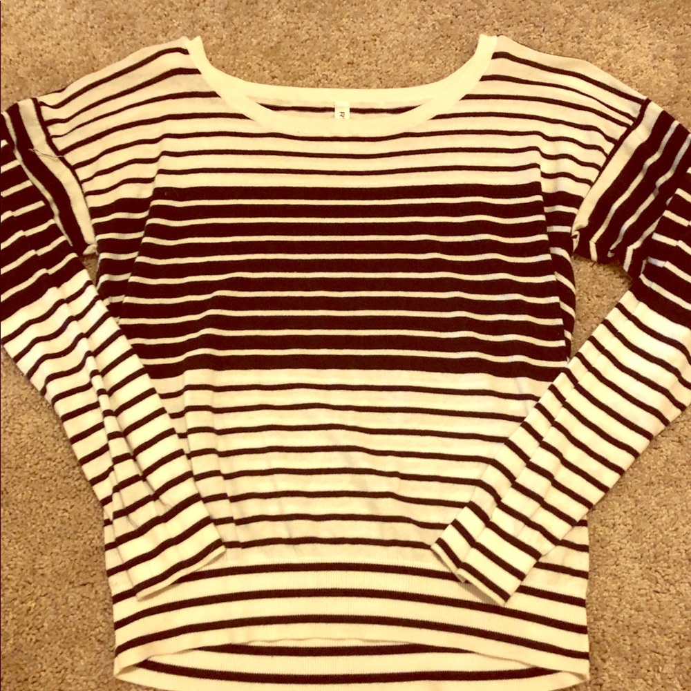 Rvca sweater size xs black white stripes